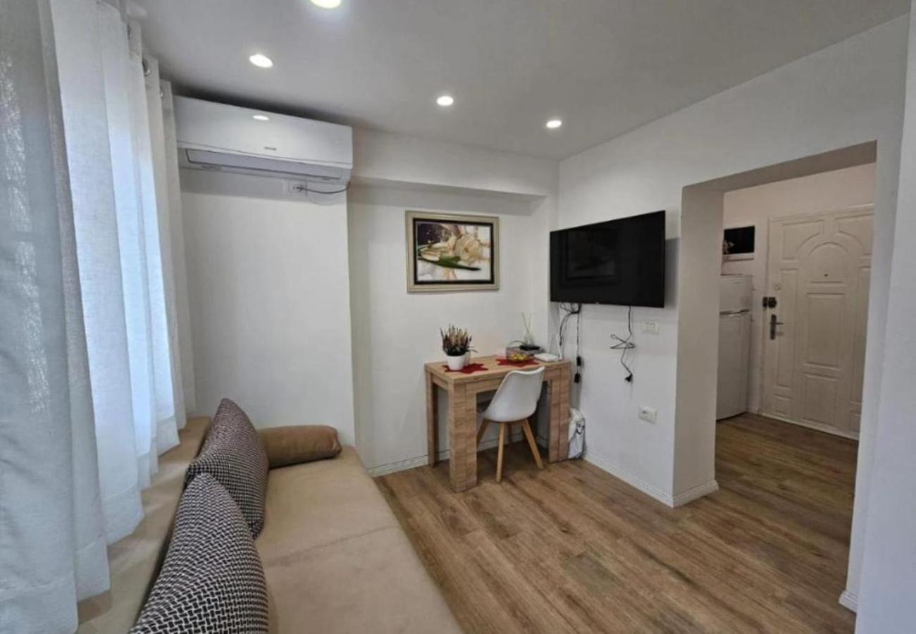 Kalpazo Myslym Shyri Tirana Apartment Exterior photo