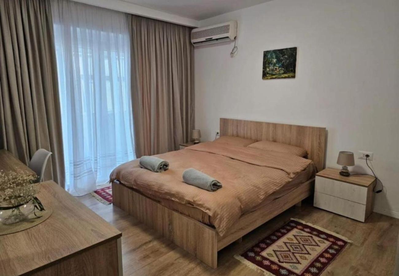 Kalpazo Myslym Shyri Tirana Apartment Exterior photo